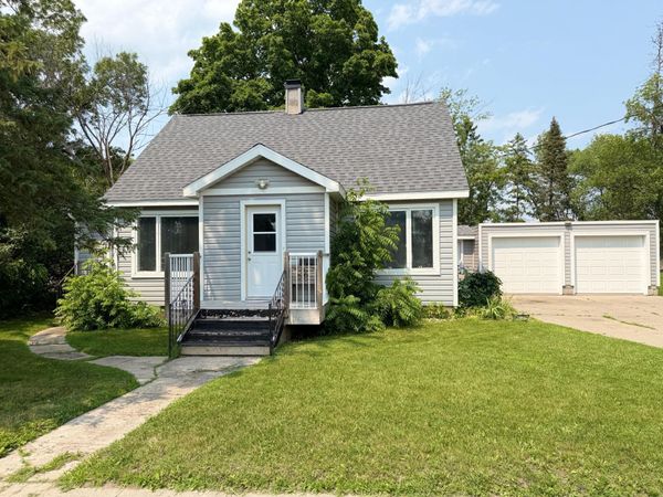 309 Washington Avenue NE, Fertile, MN 56540
