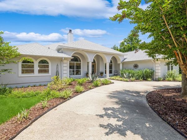 2808 Pga Boulevard, Navarre, FL 32566