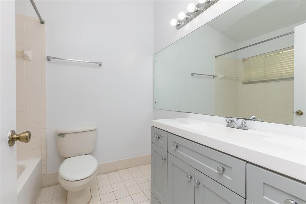 159 Hidden Court Road, Unit I-49, Hollywood, FL 33023 Photo