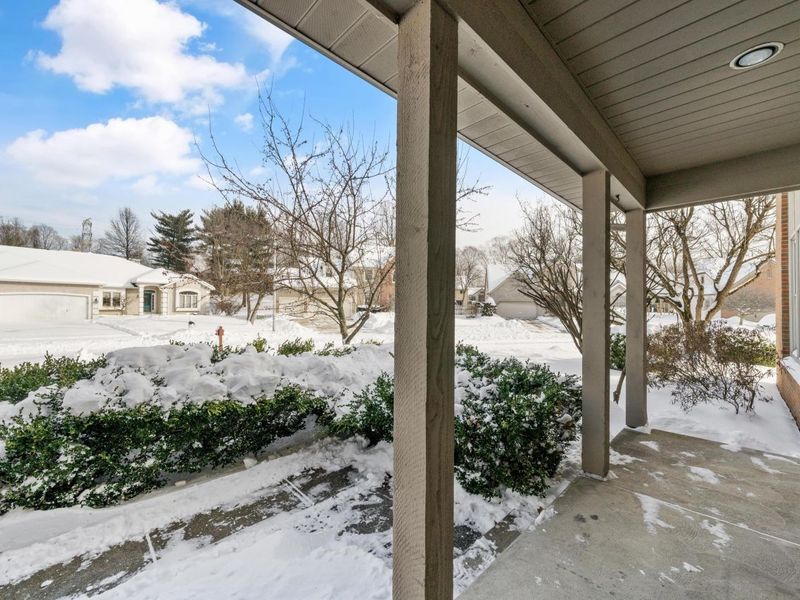 7507 Lismore Drive, Reynoldsburg, OH 43068 Photo 3