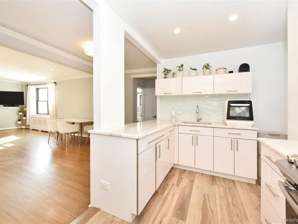 211-06 75th Avenue, Unit 2E, Bayside, NY 11364