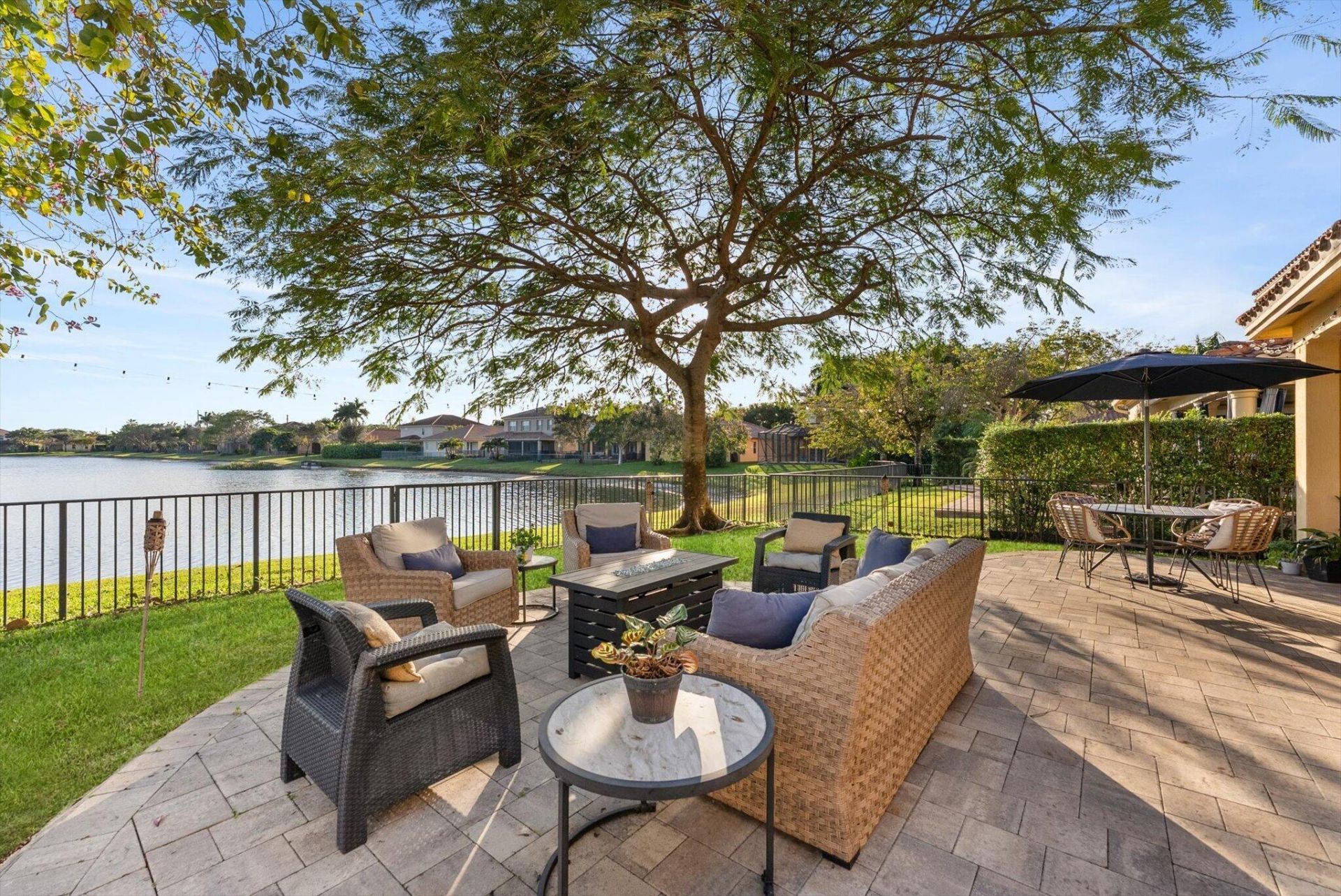 10712 Willow Oak Court, Wellington, FL 33414 Photo