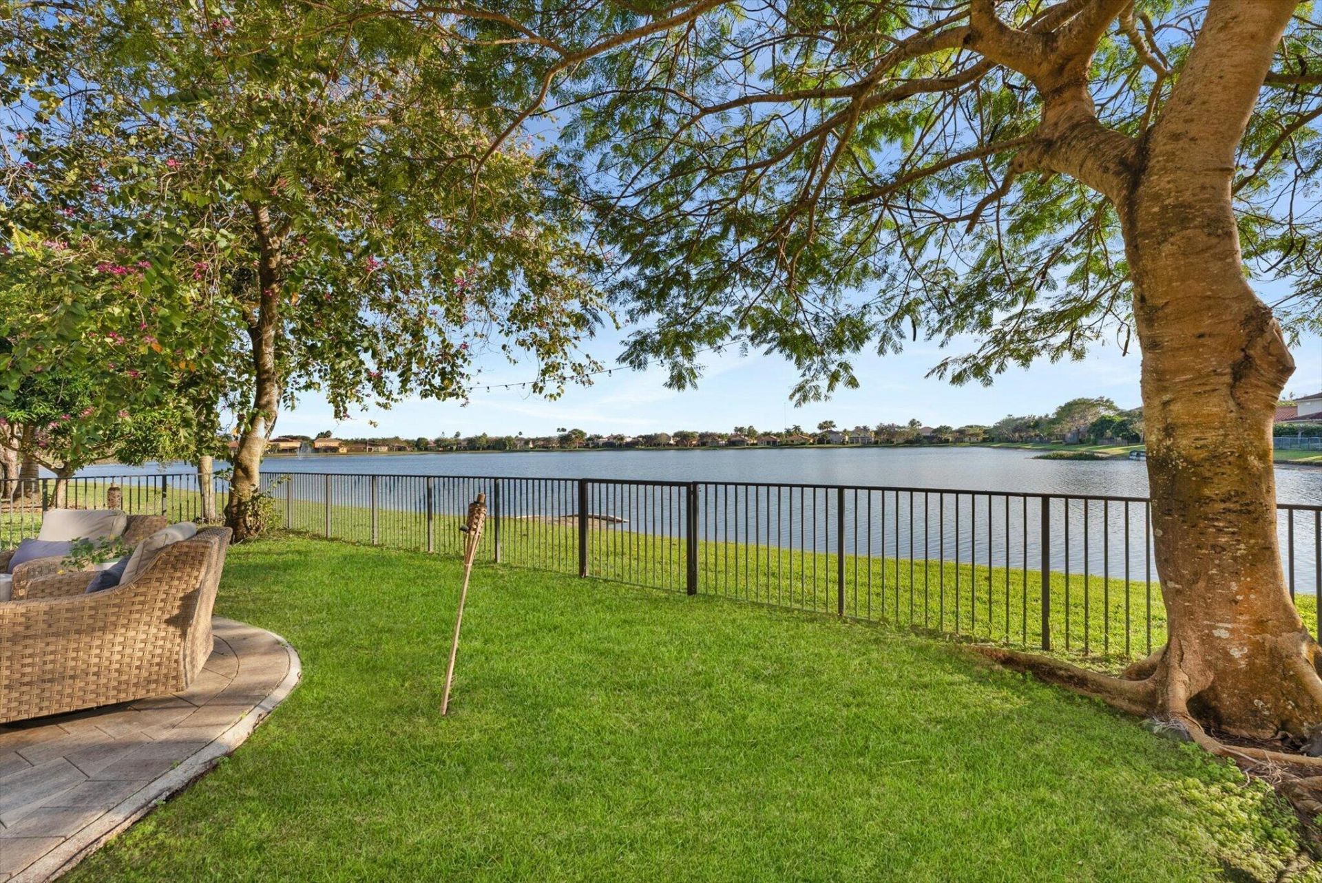 10712 Willow Oak Court, Wellington, FL 33414 Photo