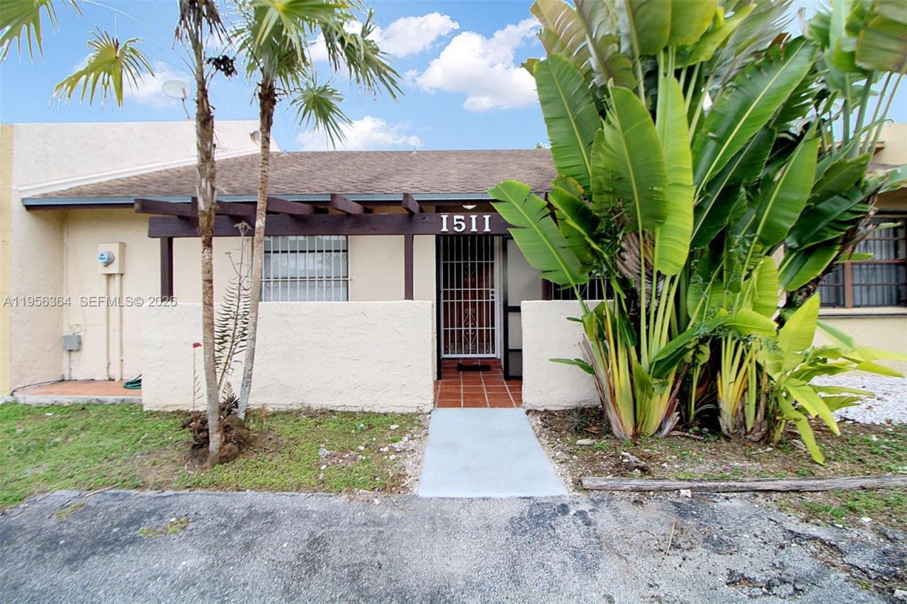 1511 Sandpiper Blvd, Homestead, FL 33035 Photo
