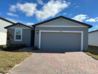 2405 WHITE TAIL STREET, DAVENPORT, FL 33837