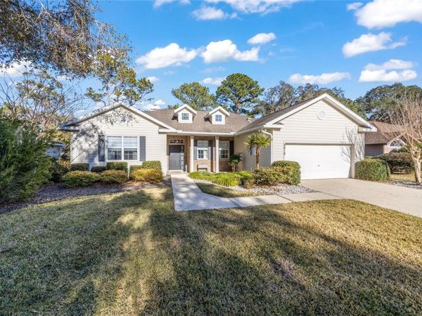 6818 NW 105TH AVENUE, ALACHUA, FL 32615