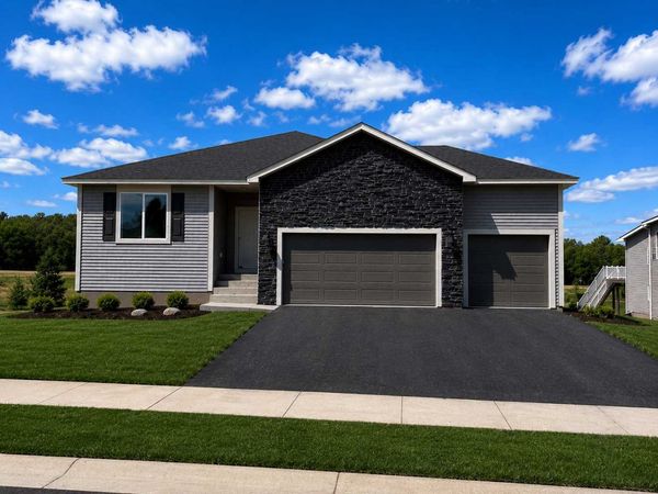 1125 Legacy Parkway, New Richmond, WI 54017