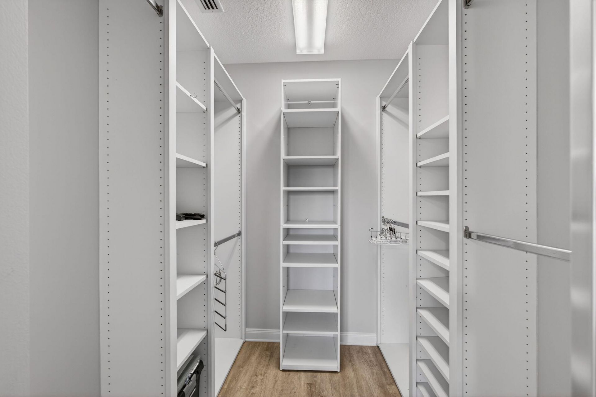 8557 SE Retreat Drive, Hobe Sound, FL 33455 Photo