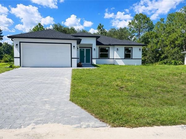 3901 E 19th ST, LEHIGH ACRES, FL 33972