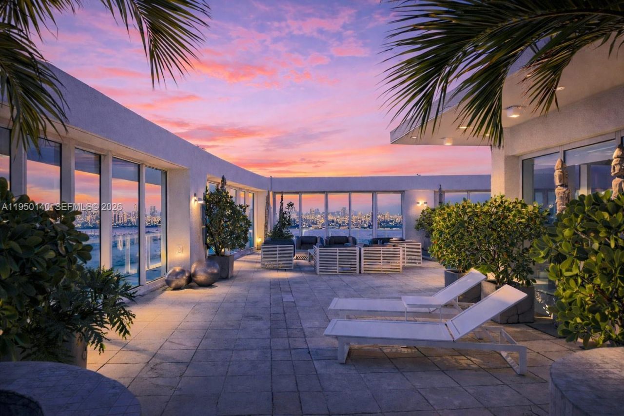 450 Alton Rd , Unit PH1, Miami Beach, FL 33139 Photo