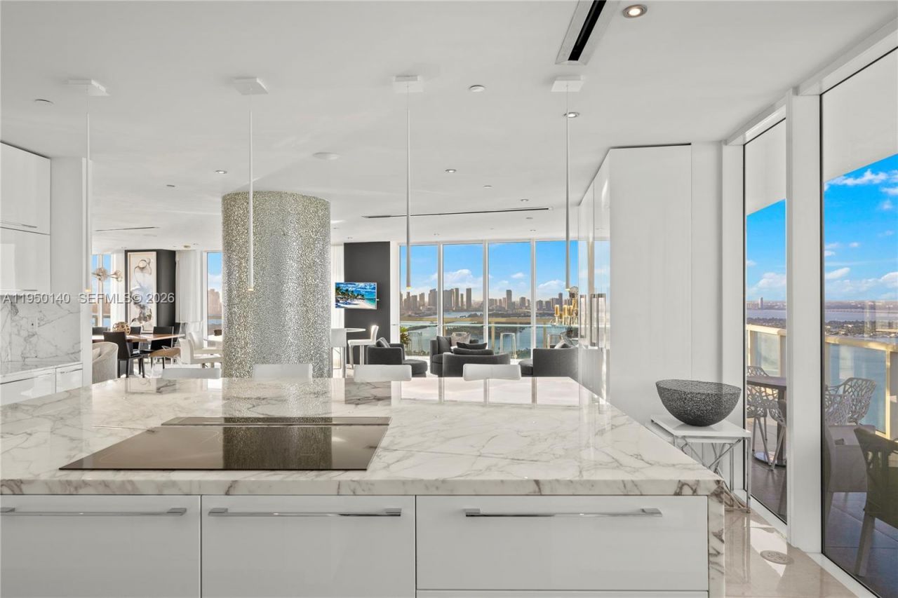 450 Alton Rd , Unit PH1, Miami Beach, FL 33139 Photo