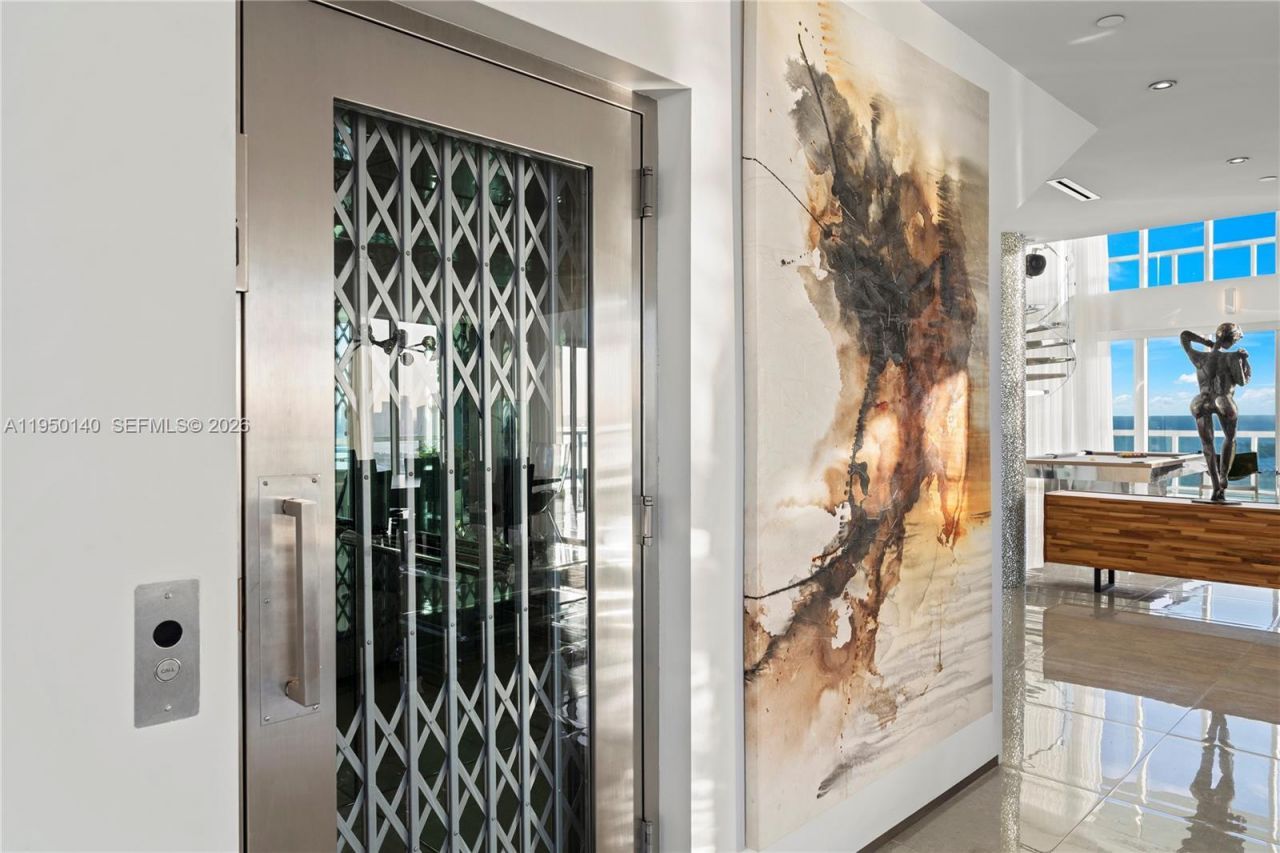 450 Alton Rd , Unit PH1, Miami Beach, FL 33139 Photo