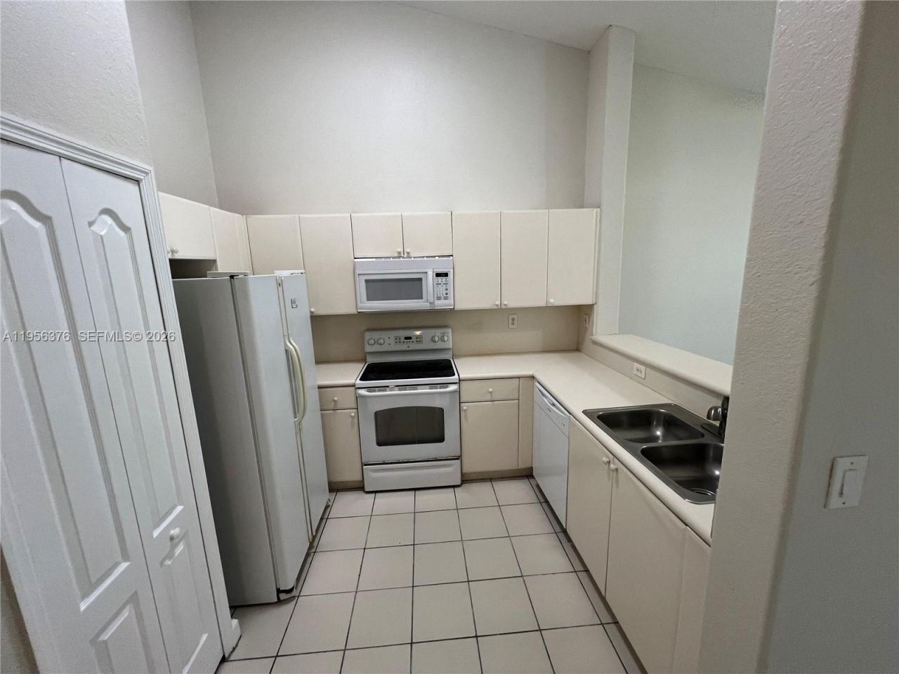 2903 SE 17th Ave , Unit 201, Homestead, FL 33035 Photo