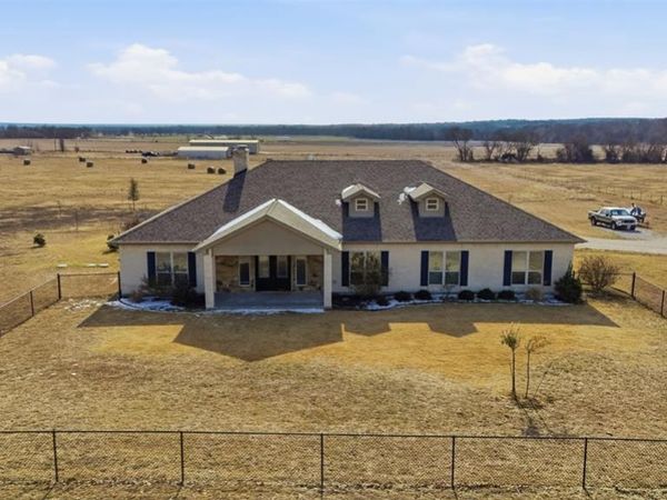 2701 County Road 1110, Rio Vista, TX 76093