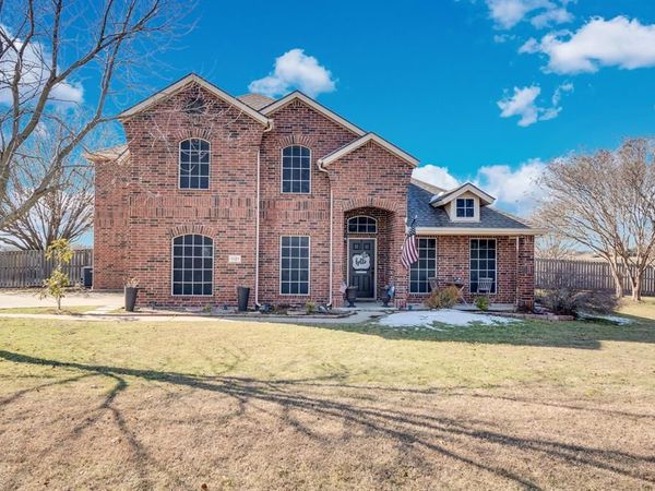 1121 Meghann Lane, Waxahachie, TX 75167