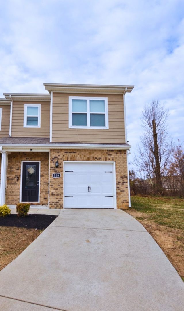 316 David Bolin Dr, La Vergne, TN 37086 Main Photo