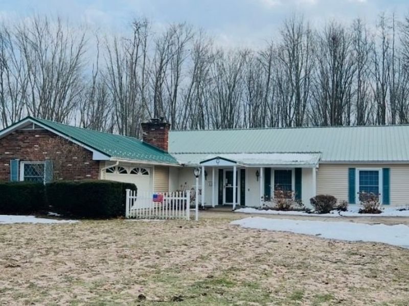 5126 Chestnut Hill Drive, Ashtabula, OH 44004 Photo 1