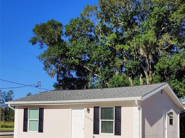 2009 HENLEY ROAD, LUTZ, FL 33558