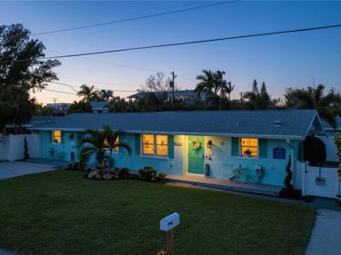 304 29TH STREET, Unit A, HOLMES BEACH, FL 34217