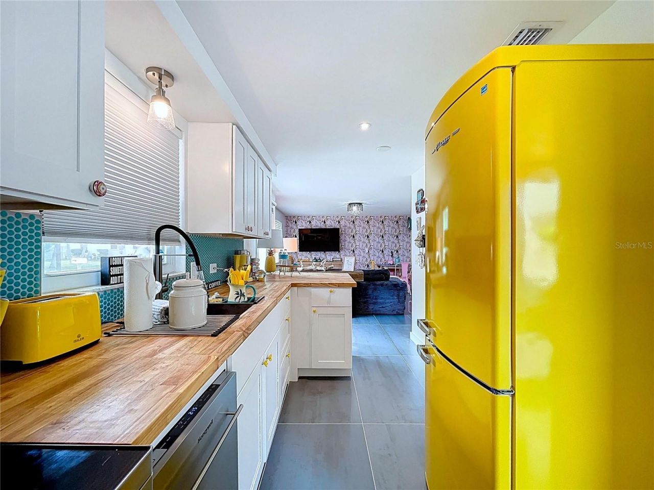 304 29th Street, Unit A, Holmes Beach, FL 34217 Photo