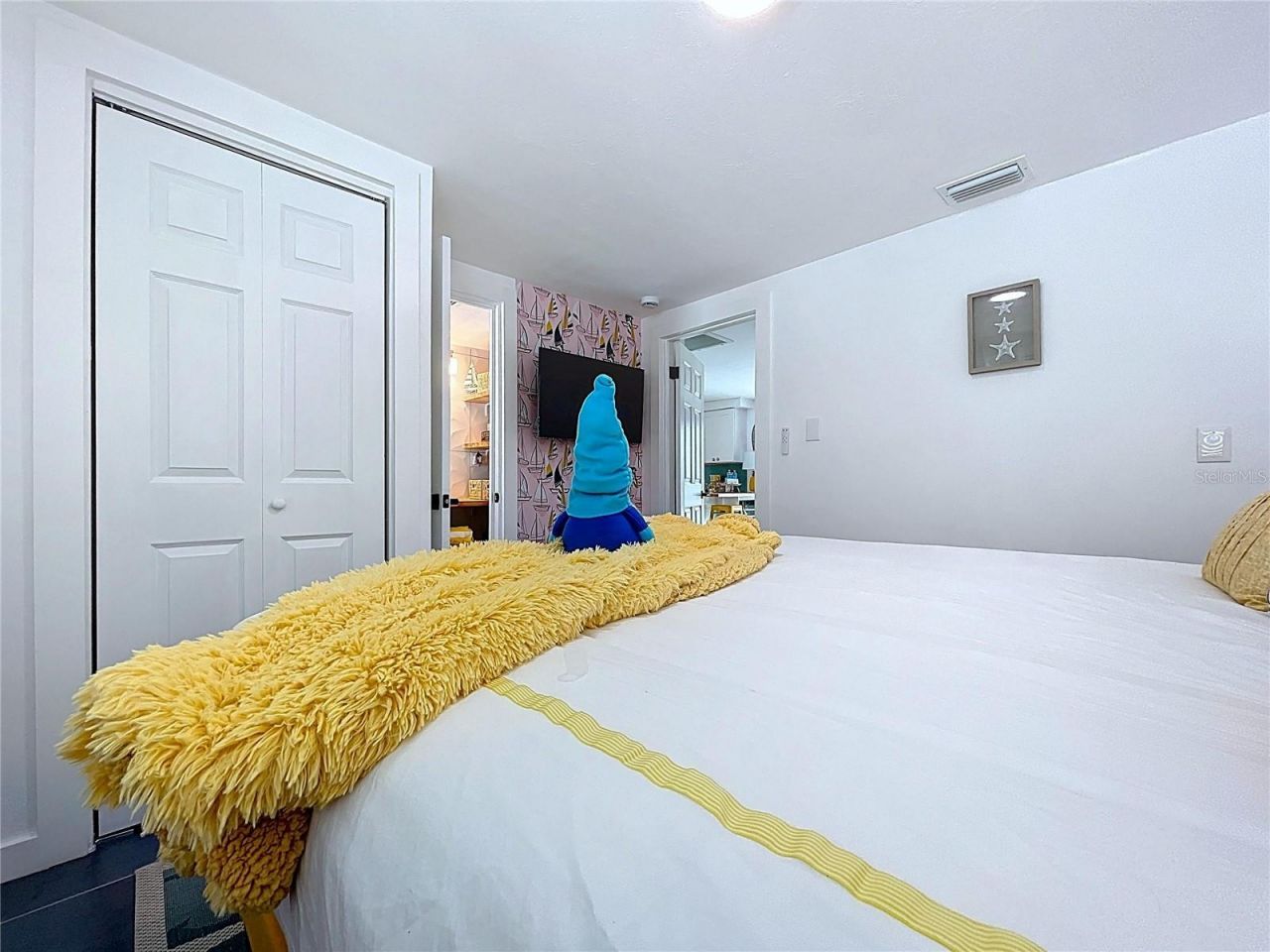 304 29th Street, Unit A, Holmes Beach, FL 34217 Photo