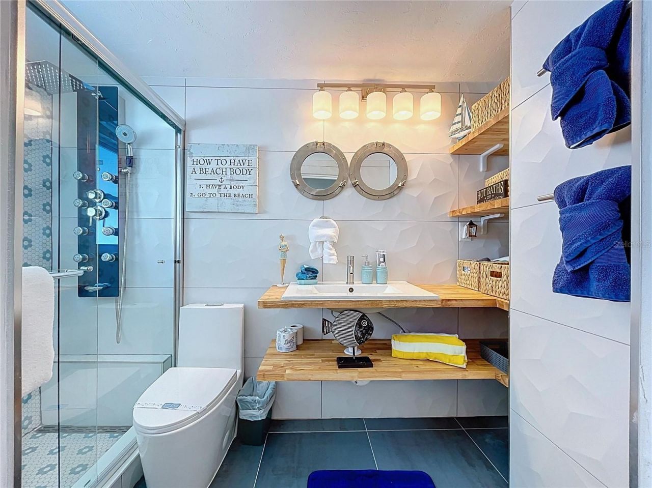 304 29th Street, Unit A, Holmes Beach, FL 34217 Photo