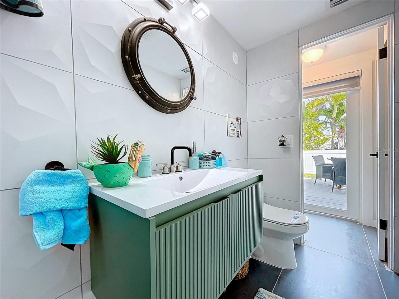 304 29th Street, Unit A, Holmes Beach, FL 34217 Photo