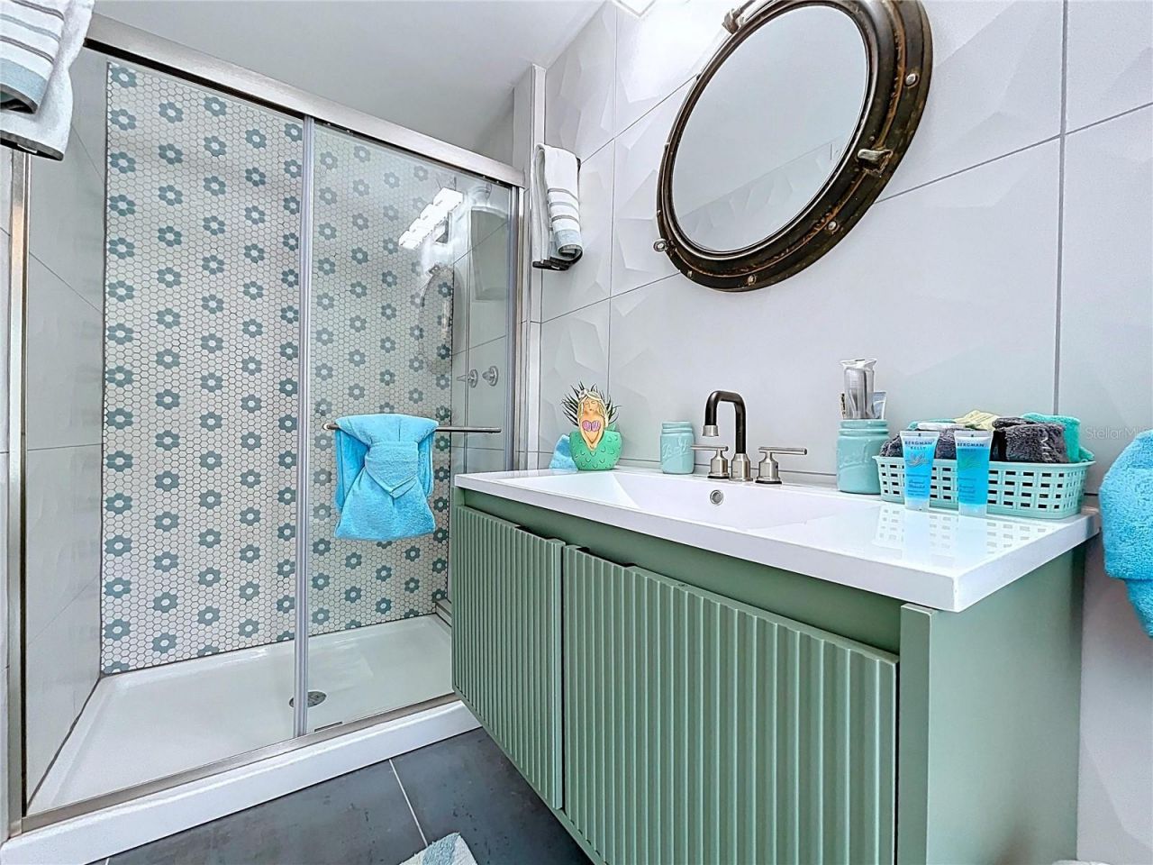 304 29th Street, Unit A, Holmes Beach, FL 34217 Photo