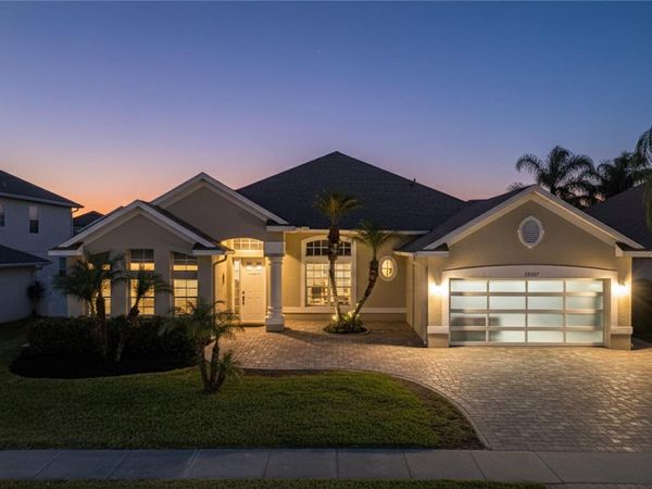 13927 MAGNOLIA GLEN CIRCLE, ORLANDO, FL 32828