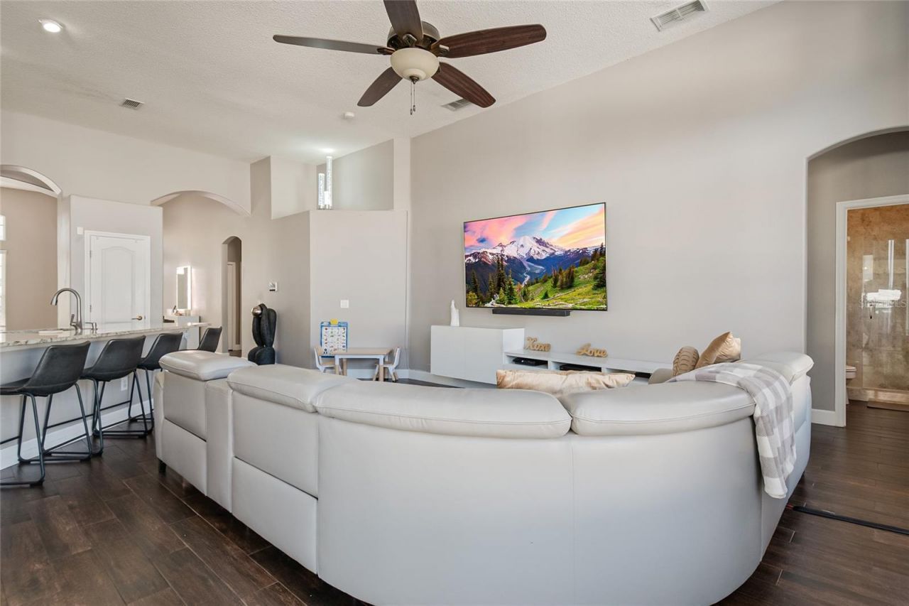 13927 Magnolia Glen Circle, Orlando, FL 32828 Photo