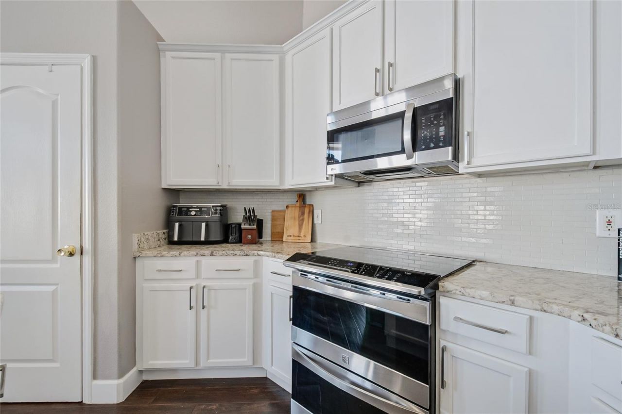 13927 Magnolia Glen Circle, Orlando, FL 32828 Photo