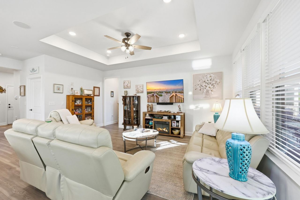 1206 Coneflower Way Photo 10