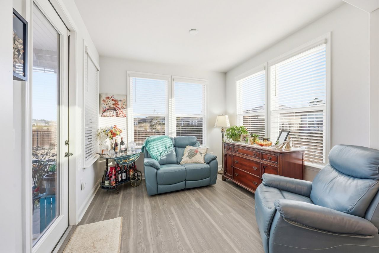 1206 Coneflower Way Photo 14