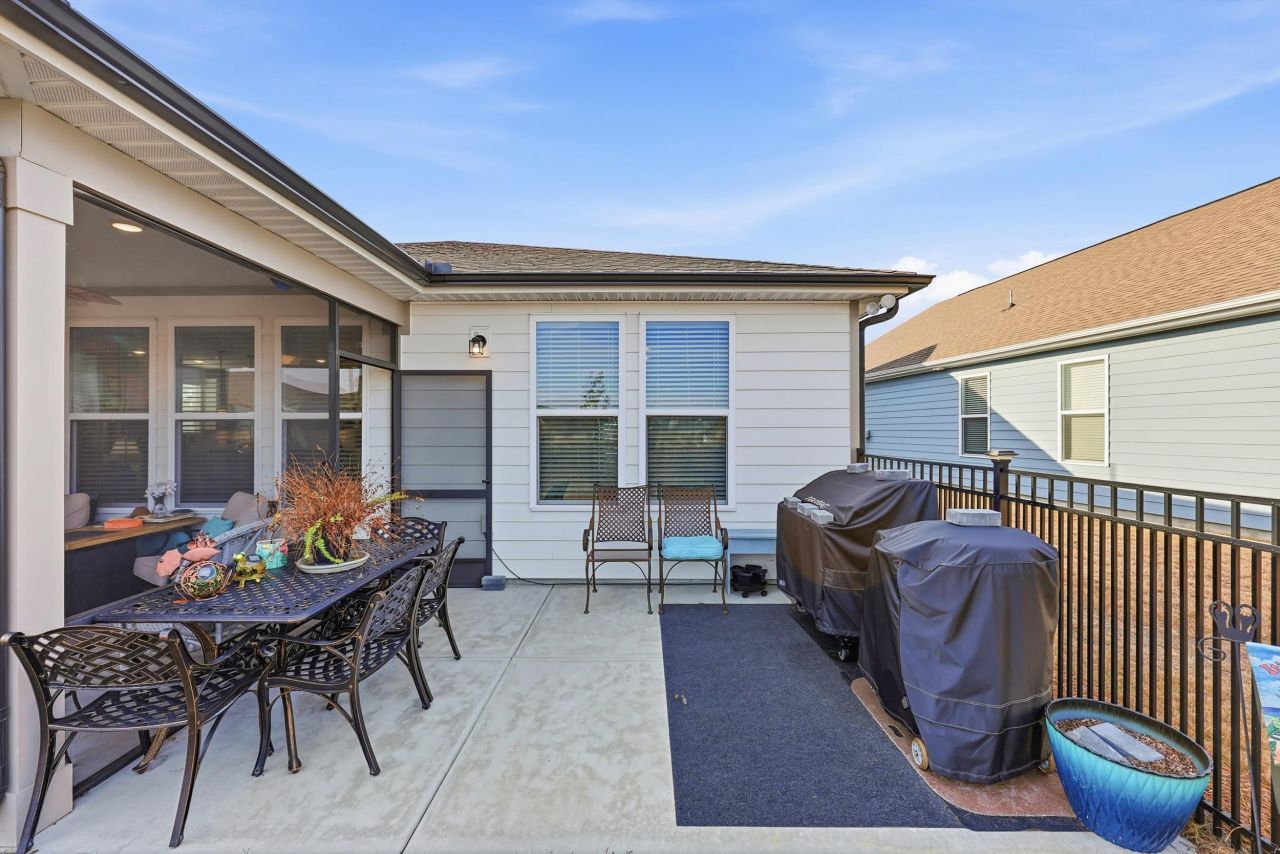 1206 Coneflower Way Photo 31