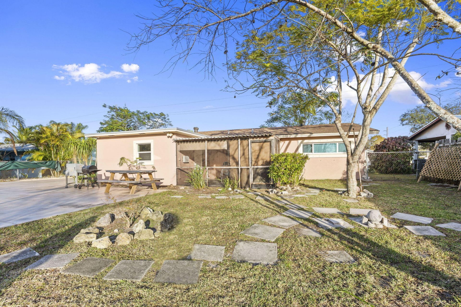 2611 S 29th Street, Fort Pierce, FL 34981 Photo