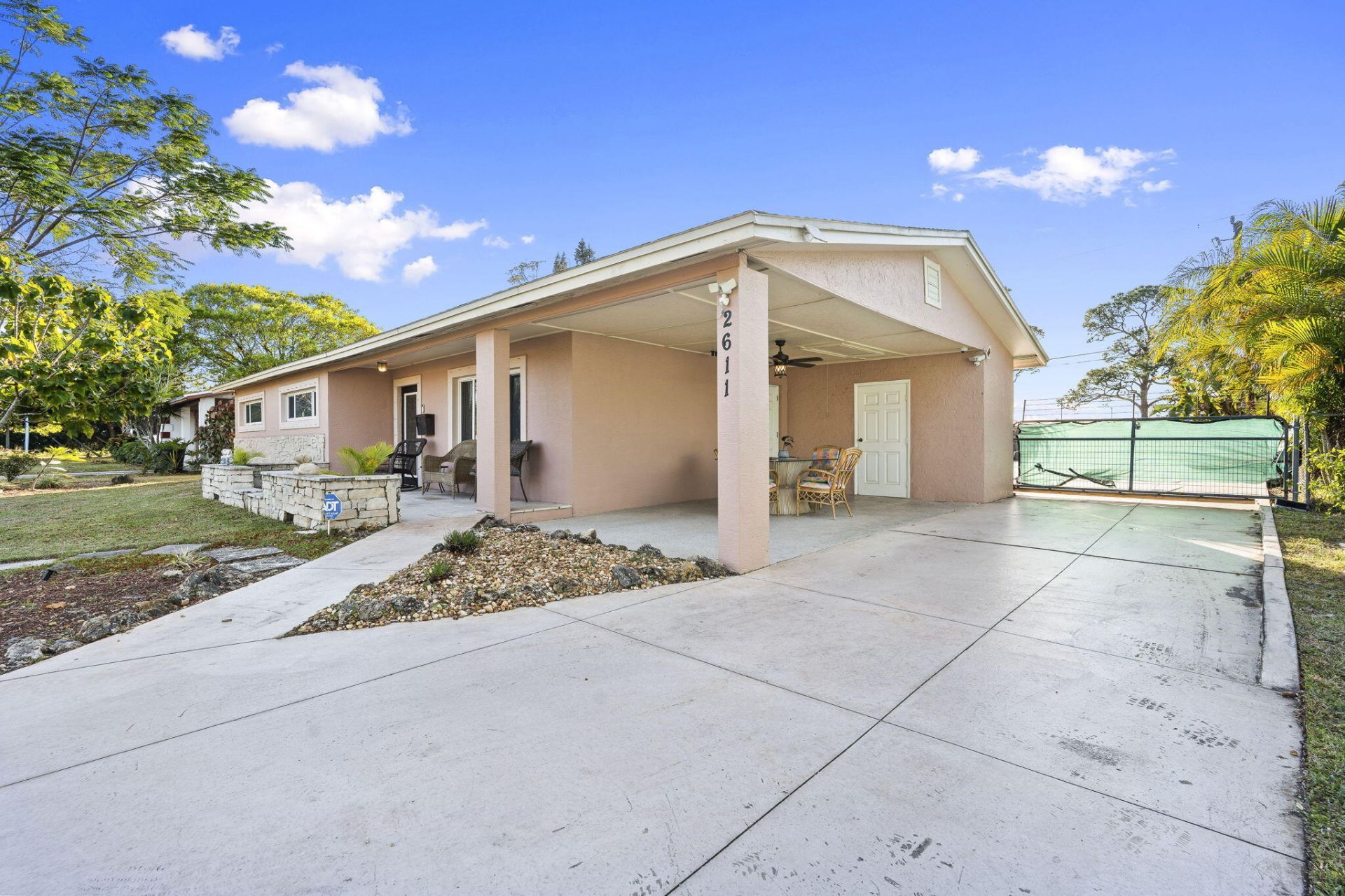 2611 S 29th Street, Fort Pierce, FL 34981 Photo