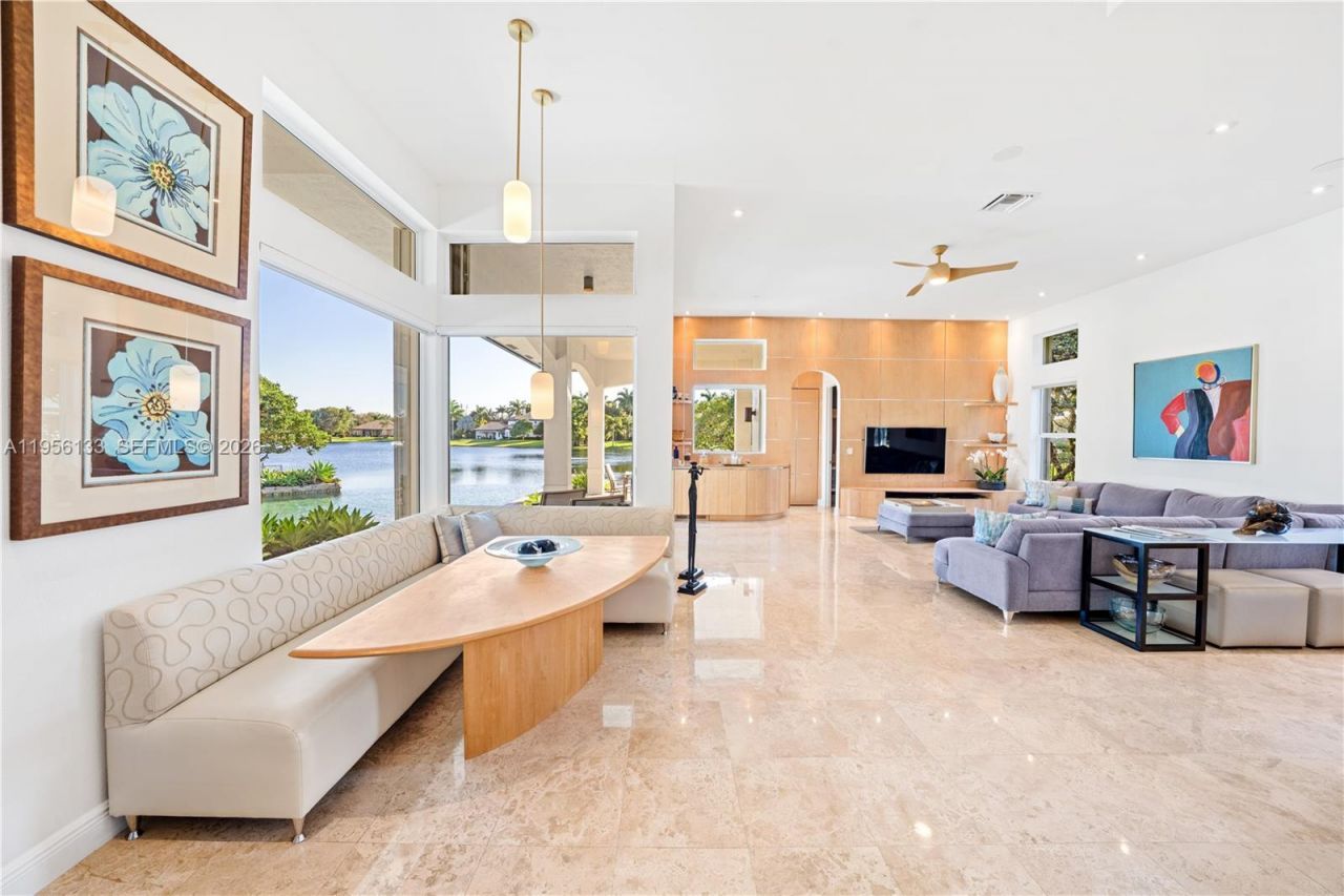 12620 N Winners Cir, Davie, FL 33330 Photo