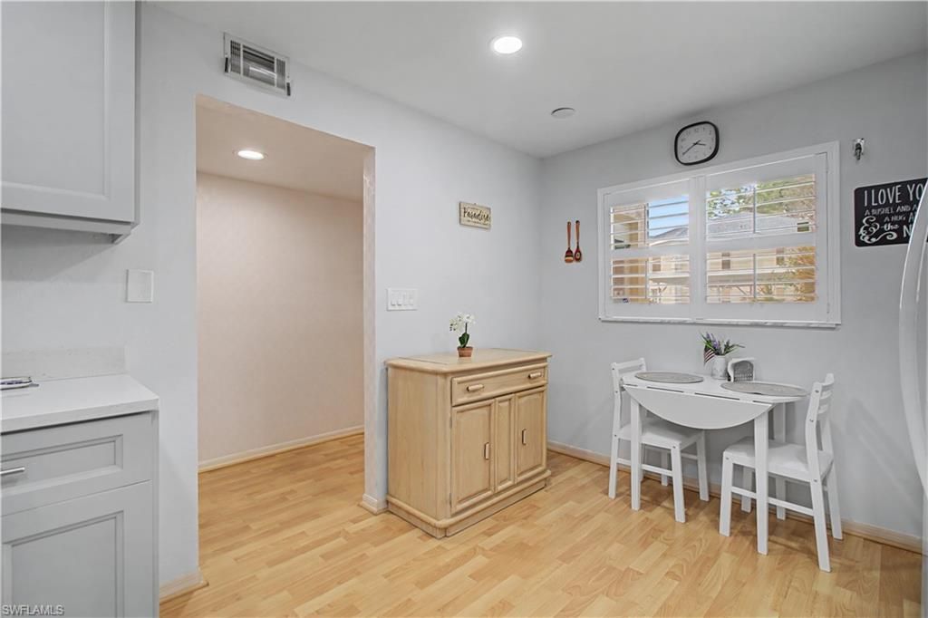741 Landover Cir, Unit 102, Naples, FL 34104 Photo