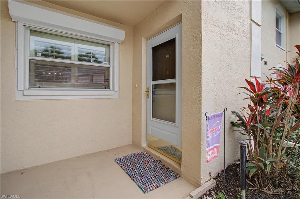 741 Landover Cir, Unit 102, Naples, FL 34104 Photo