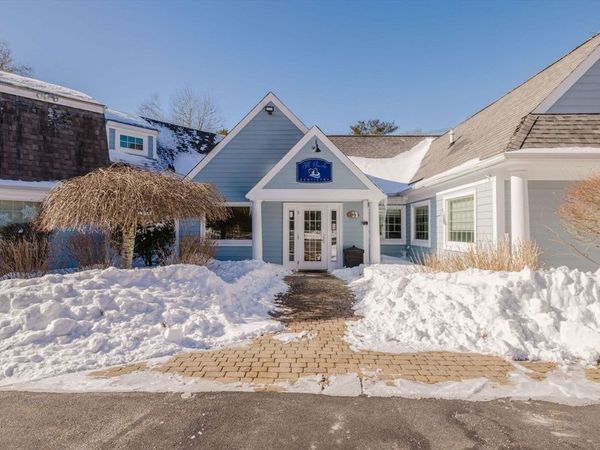 140 Wareham Rd, Marion, MA 02738