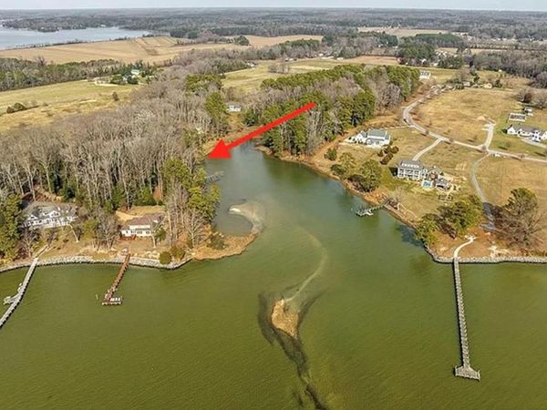 Lot 16 Cedar Pointe Drive, WEEMS, VA 22576