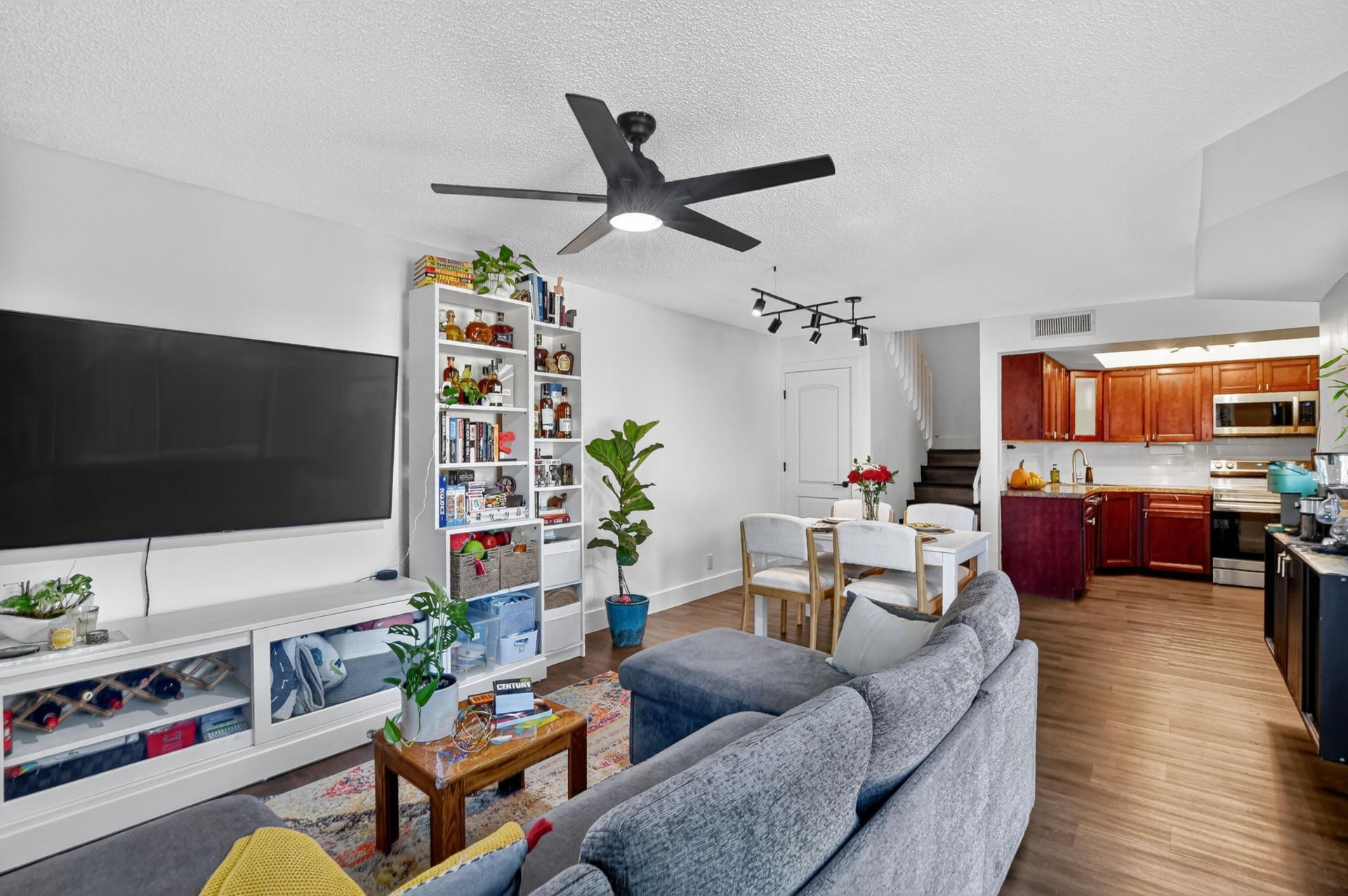 4005 Village Drive, Unit B, Delray Beach, FL 33445 Photo