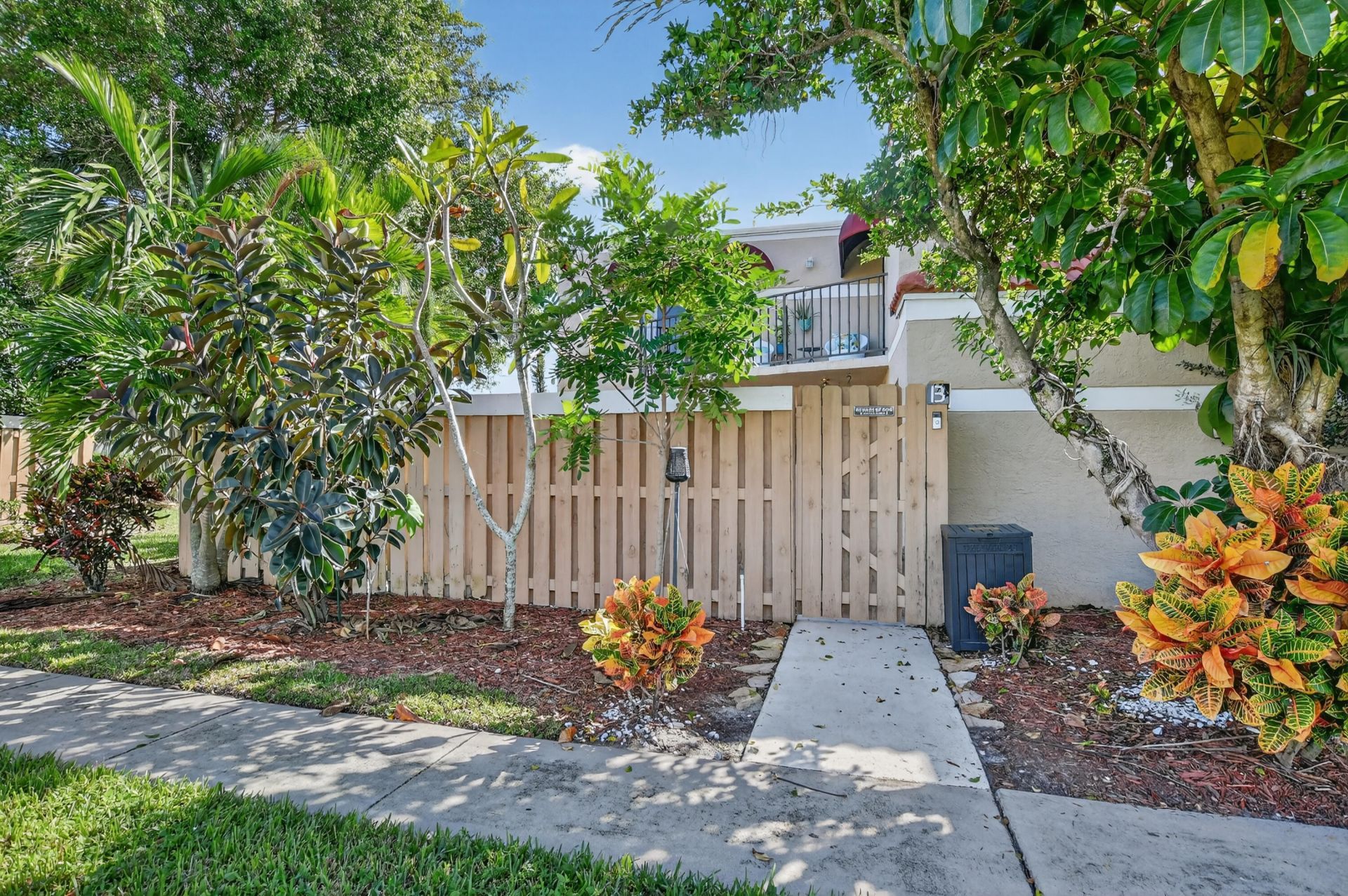 4005 Village Drive, Unit B, Delray Beach, FL 33445 Photo