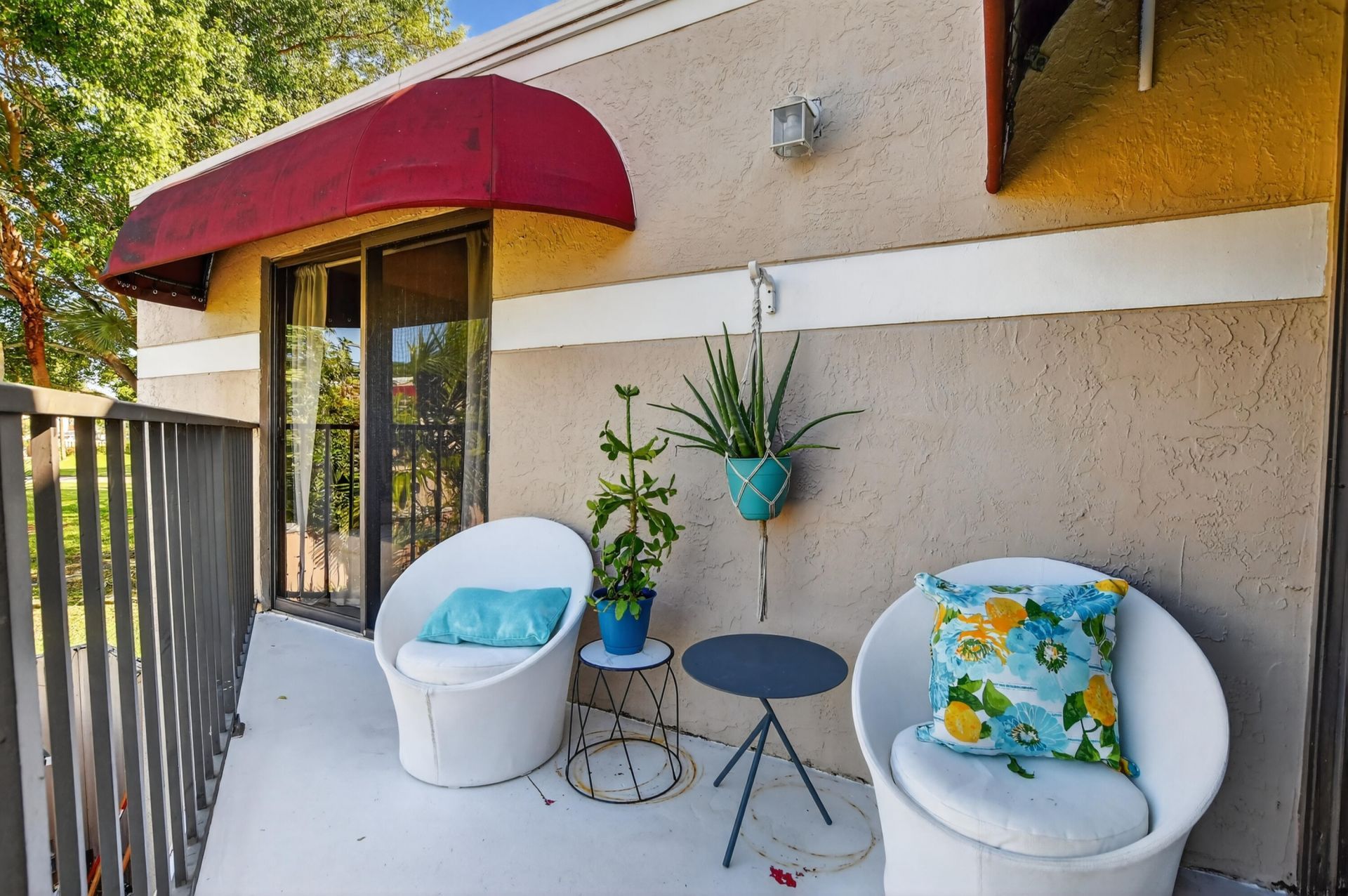 4005 Village Drive, Unit B, Delray Beach, FL 33445 Photo