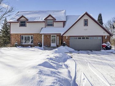 5177 Elizabeth Lane, Almont Twp, MI 48003