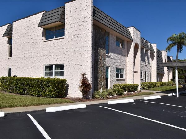 121 FERNWOOD CIRCLE, Unit 121, SEMINOLE, FL 33777