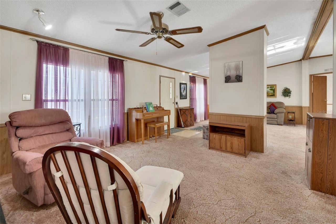 27130 Fishermans Road, Paisley, FL 32767 Photo