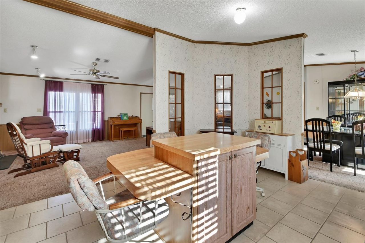 27130 Fishermans Road, Paisley, FL 32767 Photo