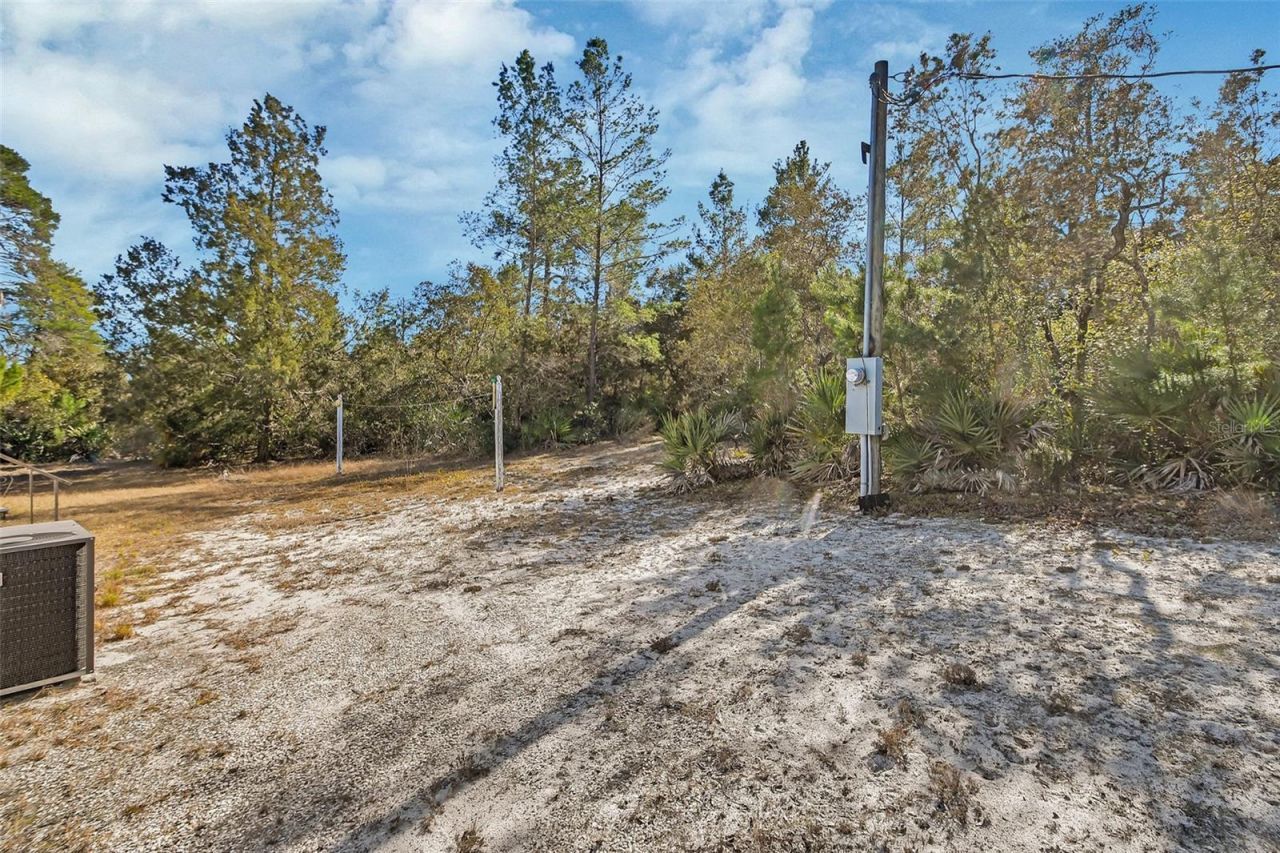 27130 Fishermans Road, Paisley, FL 32767 Photo