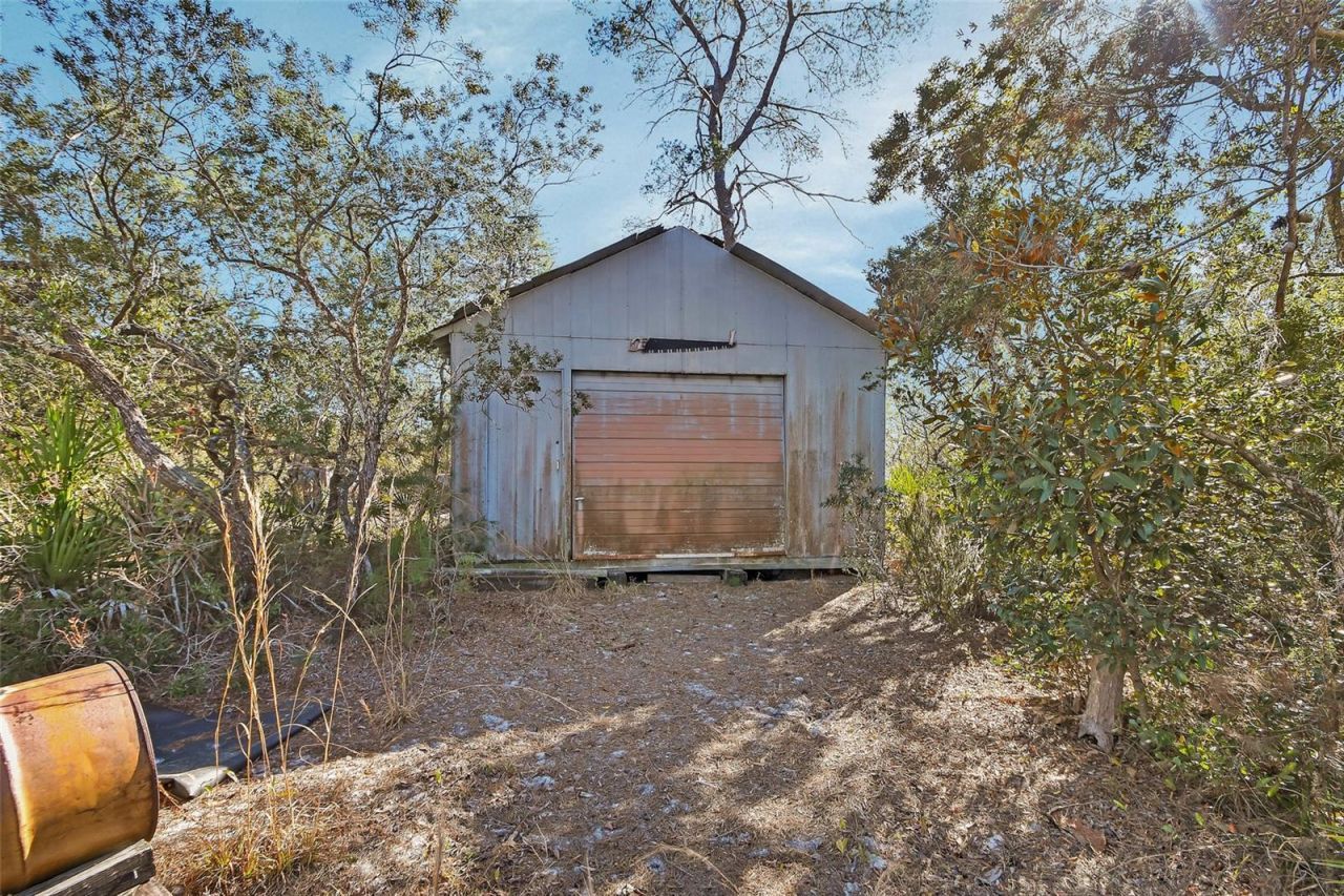 27130 Fishermans Road, Paisley, FL 32767 Photo